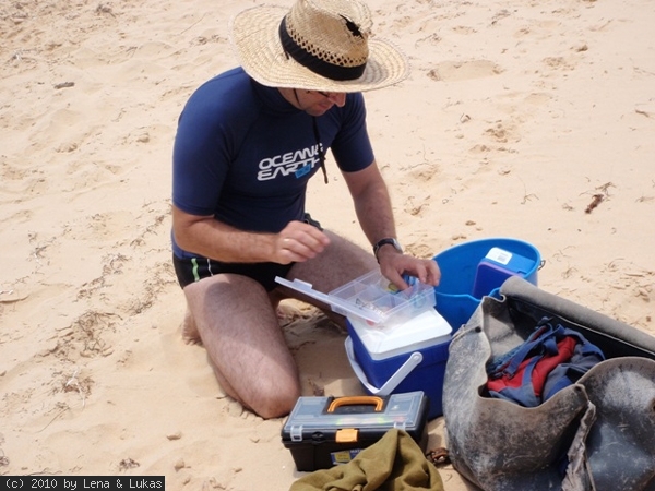 5835 wir bereiten uns auf das Fischen vor... ein australischer Volkssport